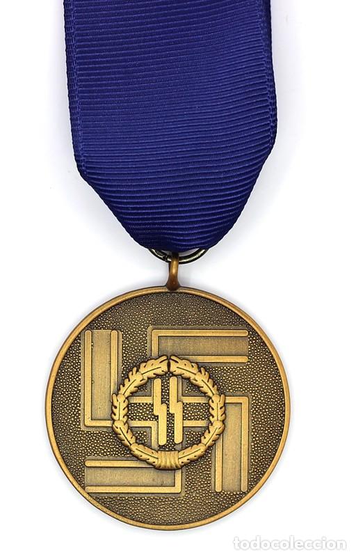 Military Antiques: REPRODUCCI&Oacute;N MEDALLA 8 A&Ntilde;OS DE SERVICIO WAFFEN SS