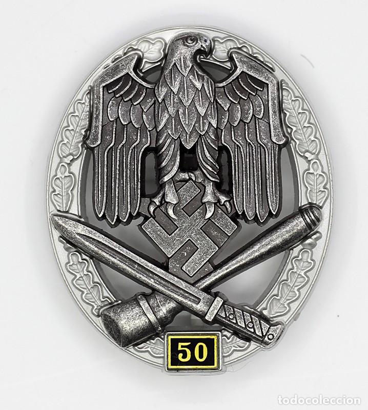 Military Antiques: REPRODUCCI&Oacute;N INSIGNIA DE ASALTO GENERAL, 50 ACCIONES
