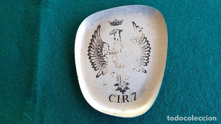 Military Antiques: CENICERO DE METAL C.I.R. 7
