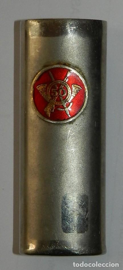 Military Antiques: ANTIGUA FUNDA DE ENCENDEDOR DE INFANTERIA REGIMIENTO 50, TAL COMO SE VE EN LAS FOTOS PUESTAS.