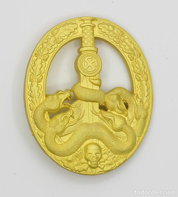Military Antiques: REPRODUCCI&Oacute;N INSIGNIA ANTIPARTISANA ORO