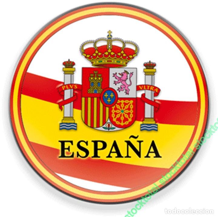 Military Antiques: 08208 - Im&aacute;n frigo redondo Espa&ntilde;a escudo diam:5