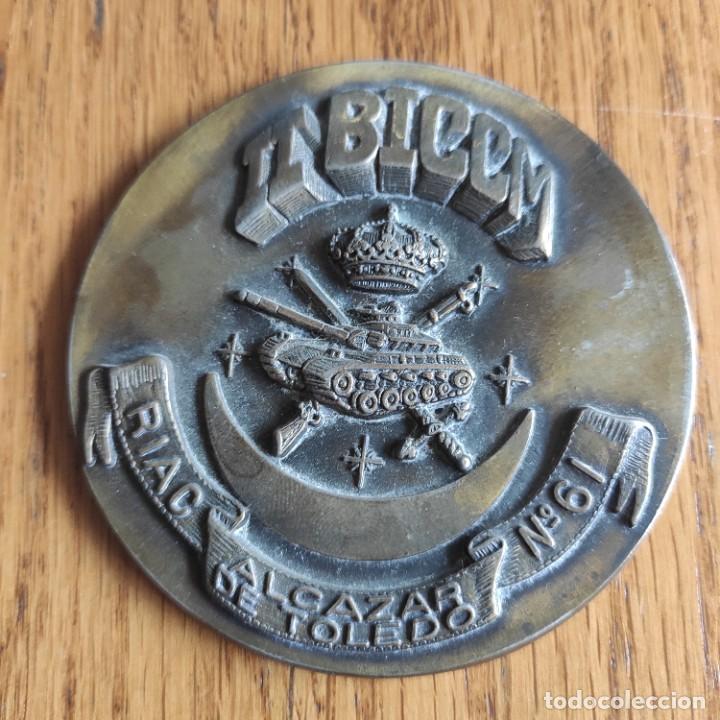 Militaria: MEDALLA CONMEMORATIVA DE LA II BICCM RIAC. ALCAZAR TOLEDO 61, 8 CM,
