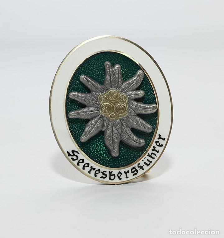 Military Antiques: Reproducci&oacute;n insignia de gu&iacute;a de monta&ntilde;a del ej&eacute;rcito