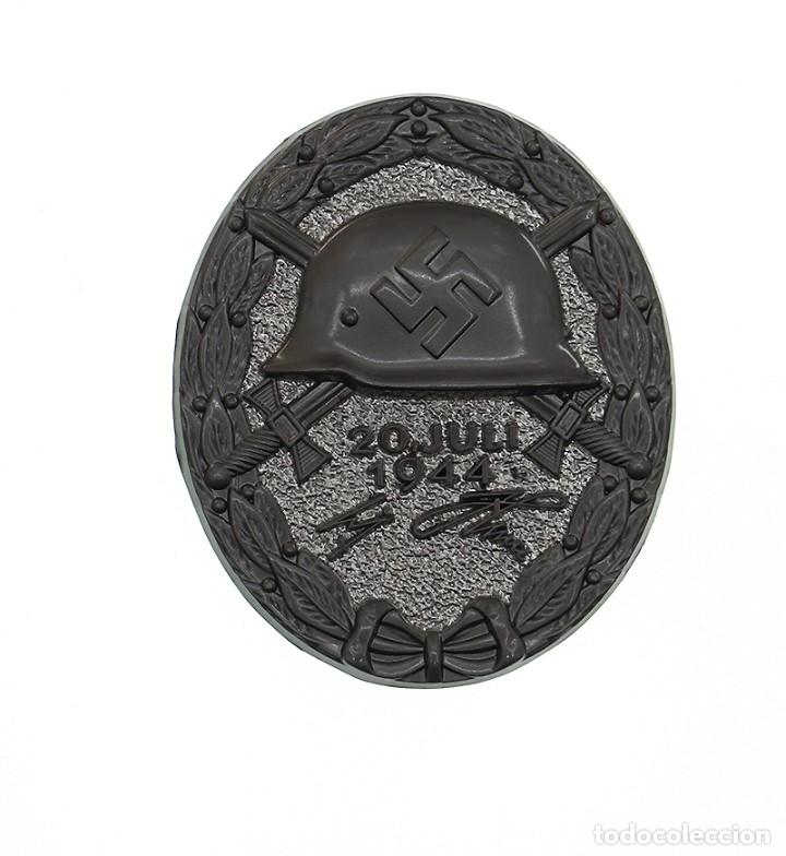 Military Antiques: Insignia de herido 20 de julio de 1944 - Plata