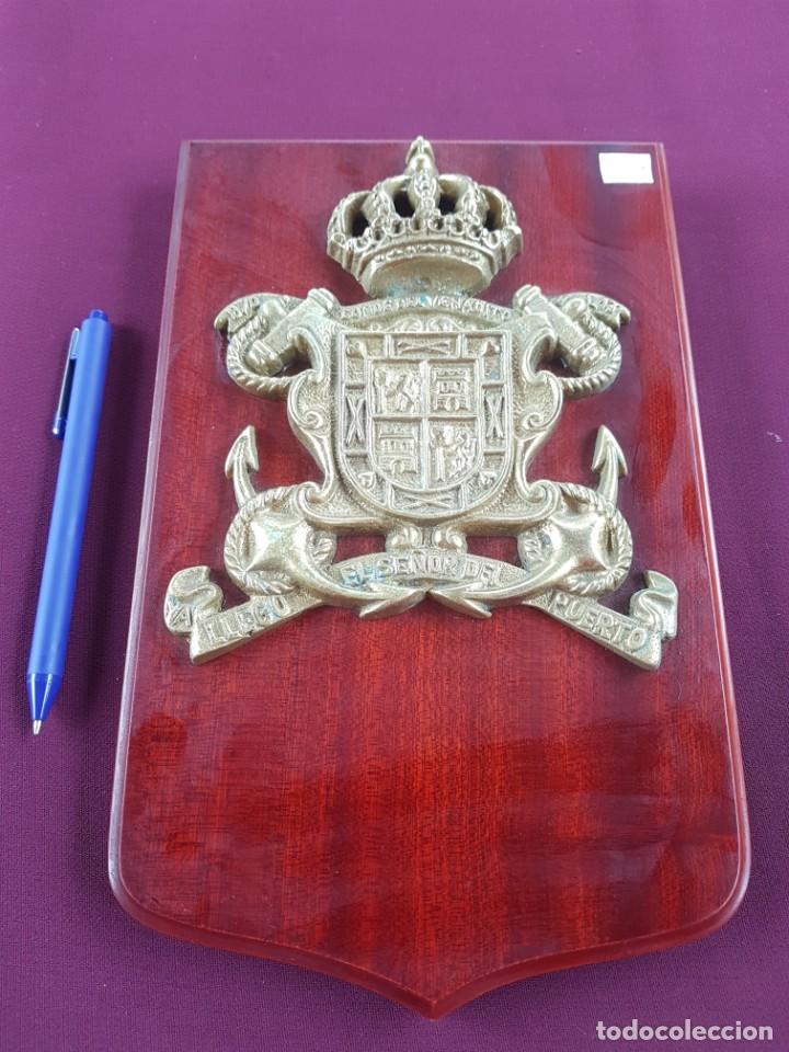 Military Antiques: Metopa buque conde de venadito