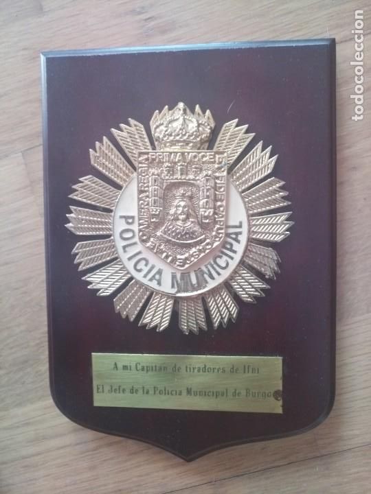 Military Antiques: Metopa militar Burgos polic&iacute;a local ifni