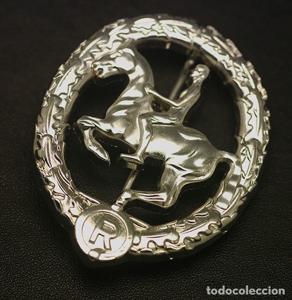 Military Antiques: REPRODUCCI&Oacute;N INSIGNIA ALEMANIA JINETE - PLATA