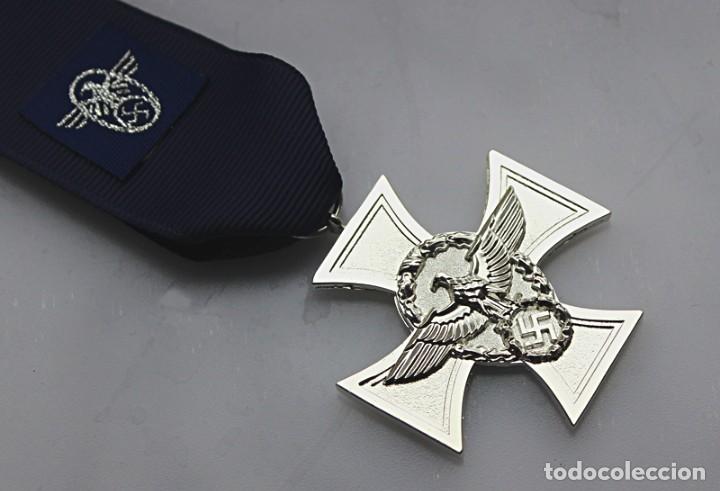 Military Antiques: Reproducci&oacute;n medalla de servicio prolongado de la polic&iacute;a (18 a&ntilde;os)