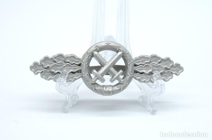 Military Antiques: Reproducci&oacute;n Broche para combatientes de apoyo aire-tierra de la Luftwaffe - Plata