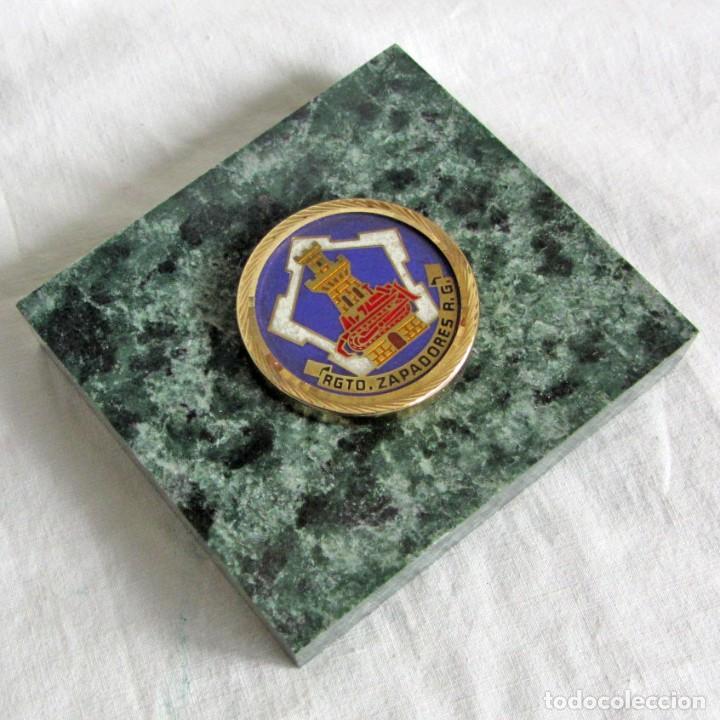 Militaria: Pisapapeles de piedra, REgimiento de zapadores R.G.