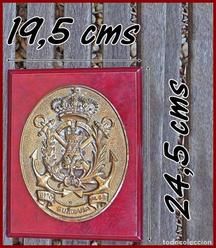 Military Antiques: 49/770..M 44 Dragaminas Guadiana....Mide.....24,5 X 19,5 cms.....Pesa 1,800 kgs