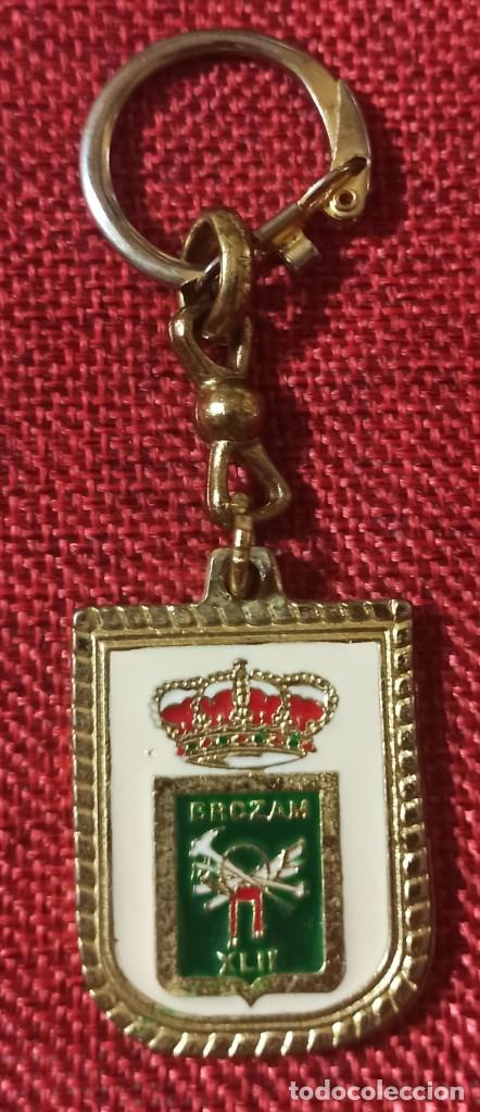 Militaria: Brigada de Cazadores de Alta Monta&ntilde;a - XLII - La monta&ntilde;a nos une - Antiguo llavero