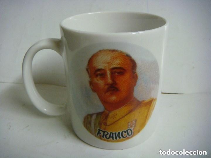 Militaria: TAZA EN PORCELANA CON LA IMAGEN DE FRANCO
