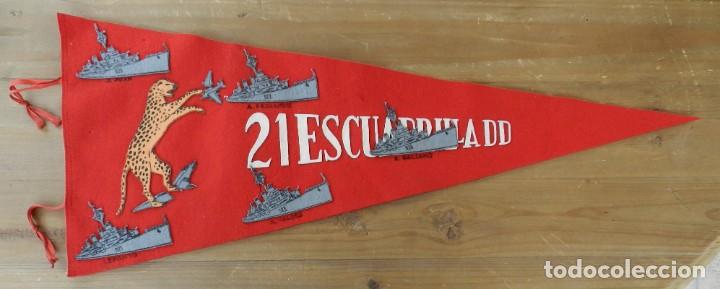 Military Antiques: Bander&iacute;n militar. 21 escuadrilla de destructores. Cartagena. &Eacute;poca de Franco. Tama&ntilde;o: 58 x 24 ctms.