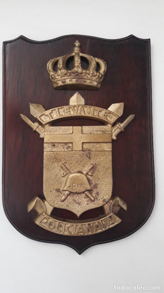 Militaria: ANTIGUA METOPA NAVAL. POLICIA NAVAL - TERCIO DE LEVANTE. Cartagena. A&ntilde;os 70/80.
