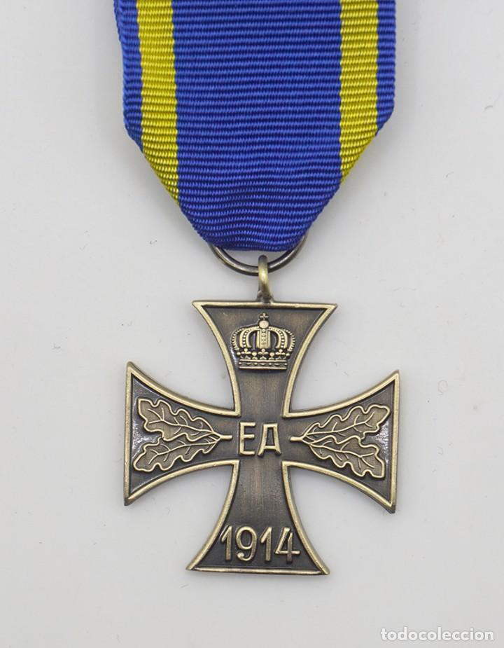 Militaria: Reproducci&oacute;n Cruz al m&eacute;rito de guerra de Brunswick 2&ordf; clase