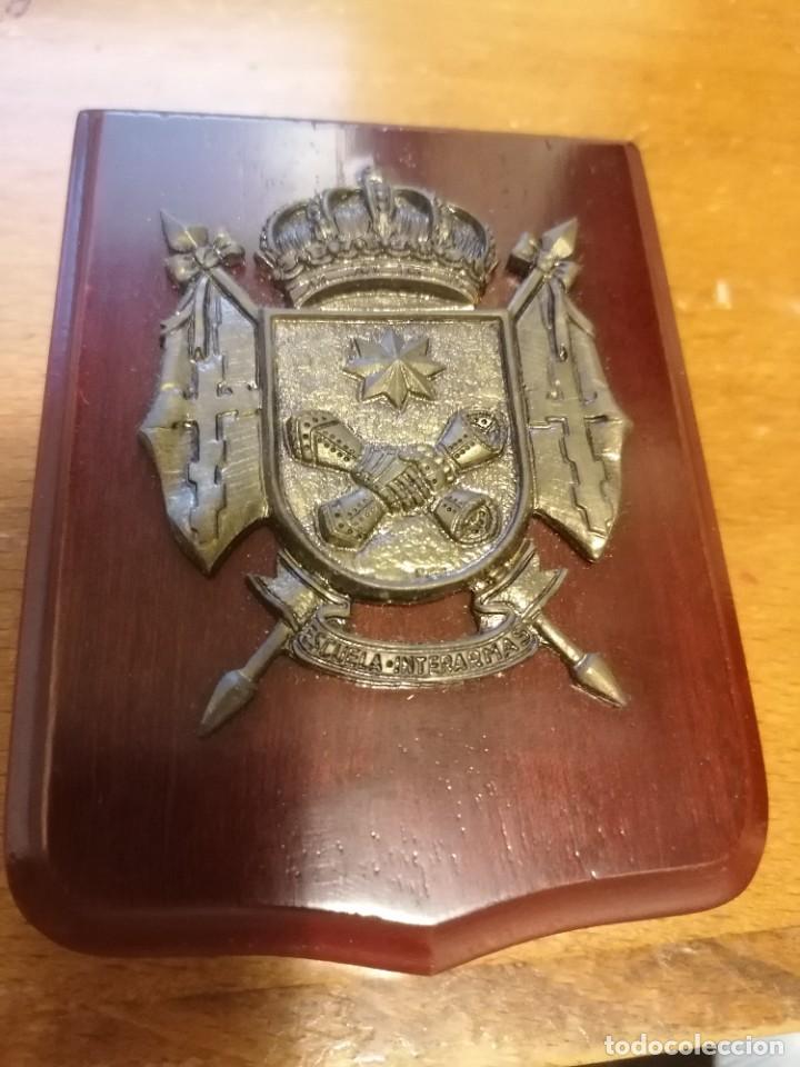 Military Antiques: PEQUE&Ntilde;A METOPA . MILITAR. ESCUELA INTERARMAS