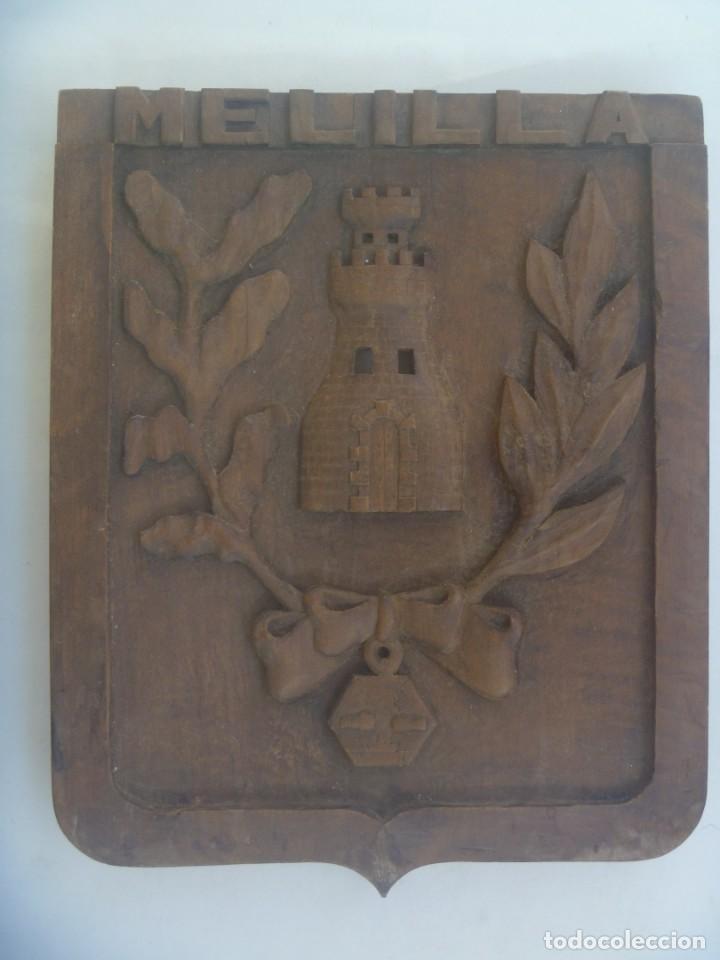 Military Antiques: METOPA ARTESANAL EN MADERA TALLADA DE INGENIEROS DE MELILLA , TRANSMISIONES