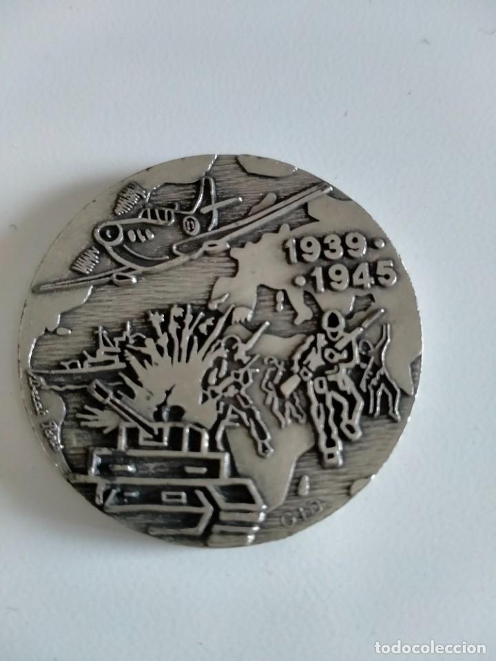 Militaria: MEDALLON 1939-1945 , G.I.D. FRANCIA