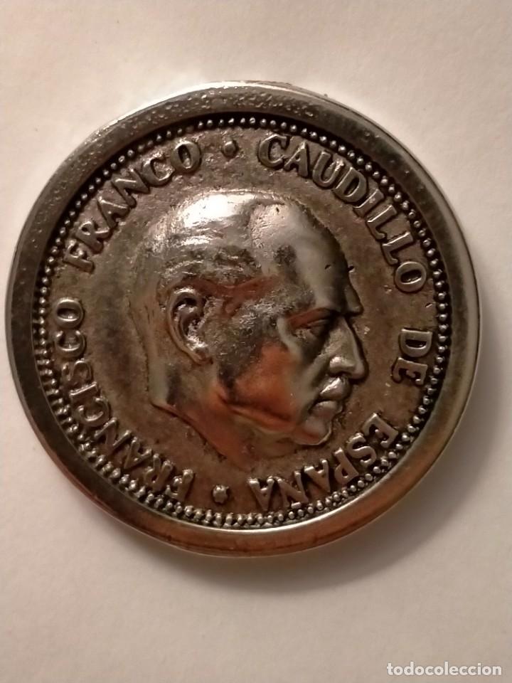 Militaria: MEDALLON FRANCISCO FRANCO