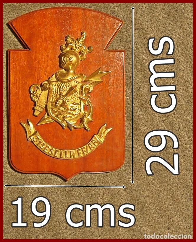Military Antiques: 84/816 Metopa 31&ordf; Escuadrilla FF/RR...Mide...29 x 19 cms....Pesa 1,150 kgs