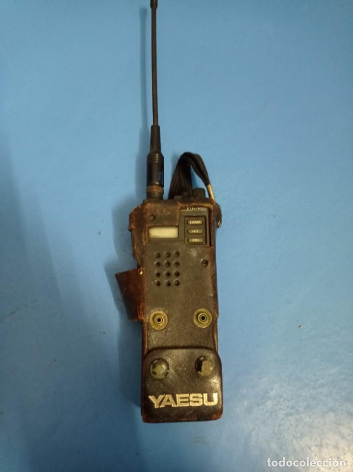 Military Antiques: Antigua radio militar Yaesu, no sabr&iacute;a decir si funciona