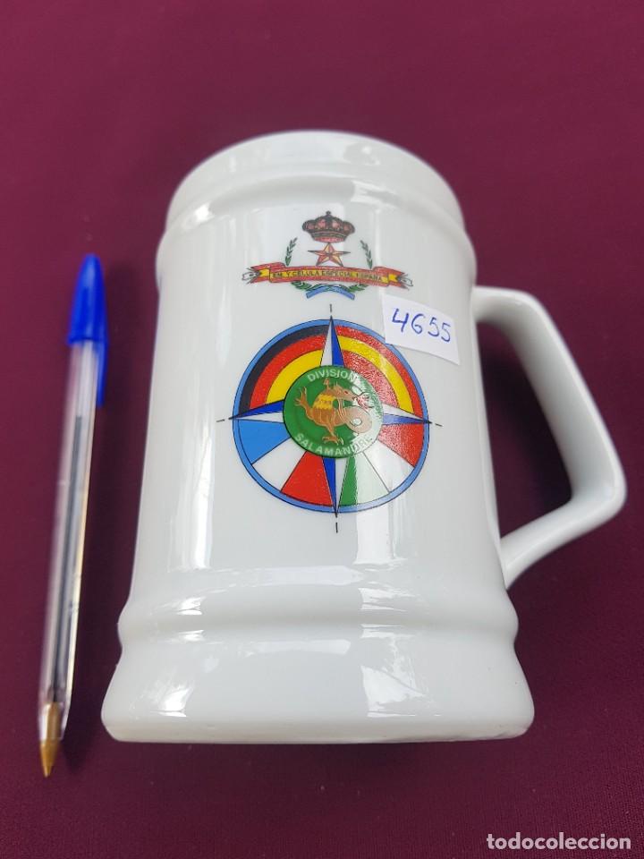 Military Antiques: Jarra divisi&oacute;n salamandra