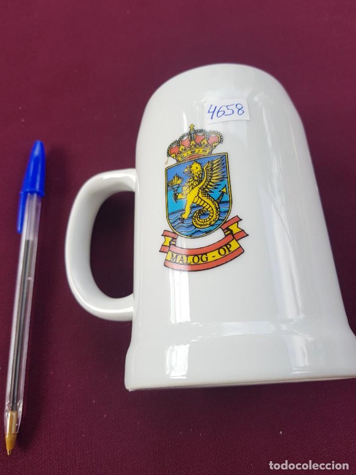 Military Antiques: Jarra Malog-op