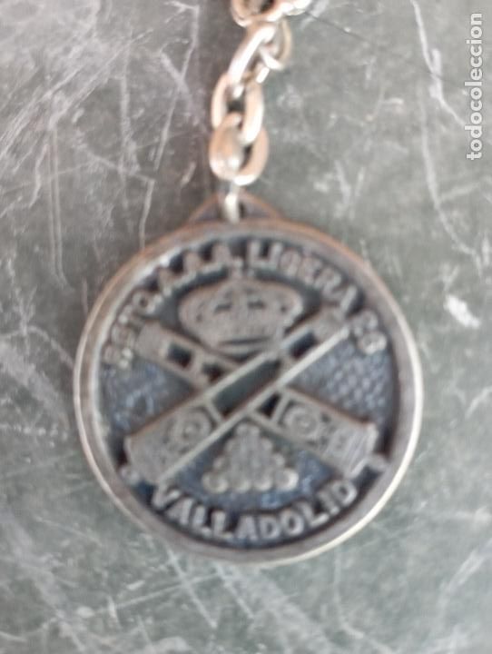 Military Antiques: LLAVERO MILITAR . REGIMIENTO LIGERA 26.VALLADOLID.