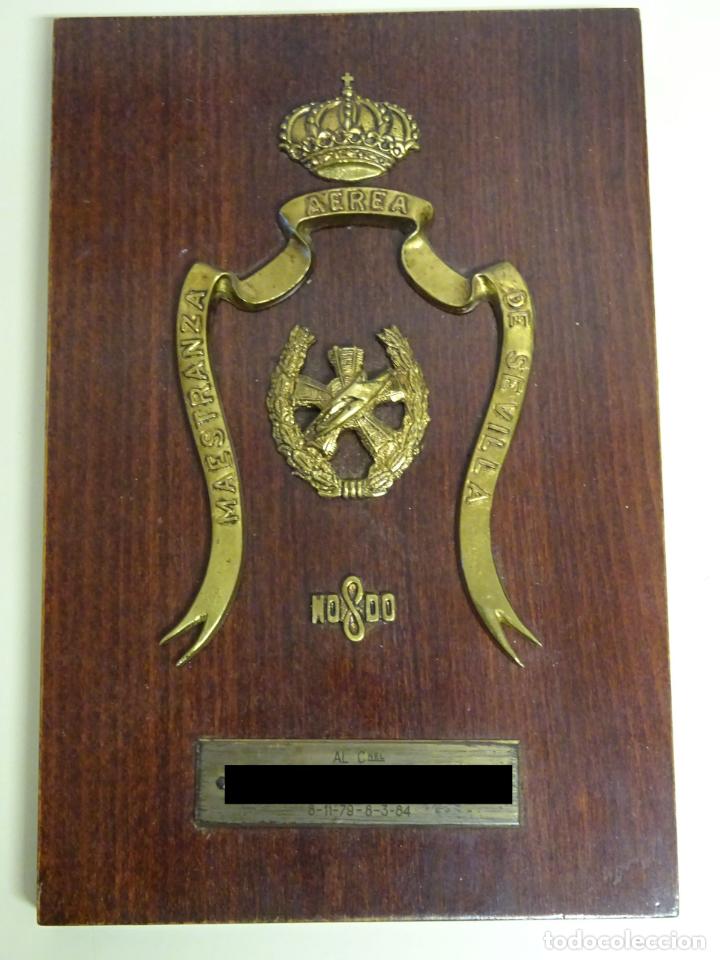 Militaria: METOPA MILITAR. MAESTRANZA AEREA DE SEVILLA. EJ&Eacute;RCITO DEL AIRE. 25X16CM. 600GR