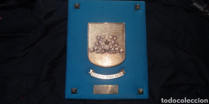 Militaria: Antigua metopa de la escuela de Estado Mayor del Ej&eacute;rcito