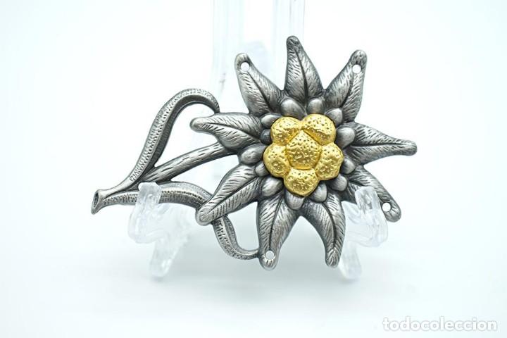 Militaria: REPRODUCCION INSIGNIA EDELWEISS