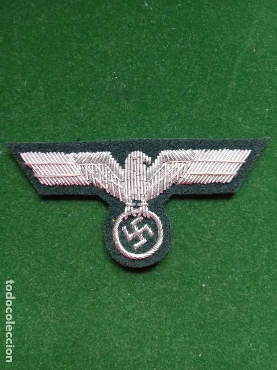 Military Antiques: &Aacute;guila de pecho. Oficial de la Whermatch. Alemania 2&deg; Guerra Mundial