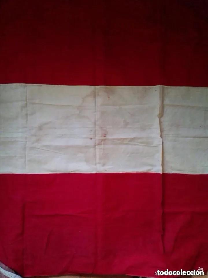 Military Antiques: ANTIGUA BANDERA ESPA&Ntilde;OLA BALCONERA - EPOCA GUERRA CIVIL ESPA&Ntilde;A