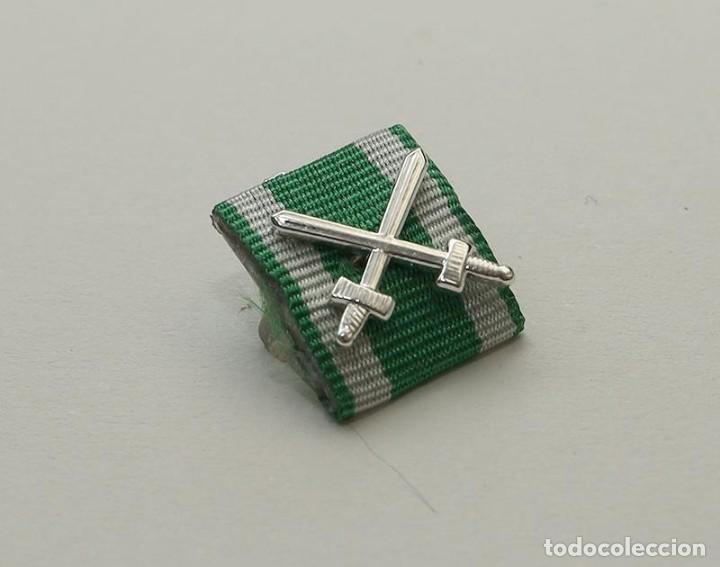Military Antiques: REPRODUCCION PASADOR ALBERT CON ESPADAS DE PLATEADAS