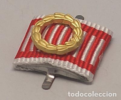Military Antiques: Reproducci&oacute;n Pasador Cruz al M&eacute;rito Militar de 3&ordf; Clase