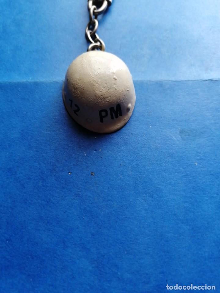 Militaria: Llavero militar 12 P. M.