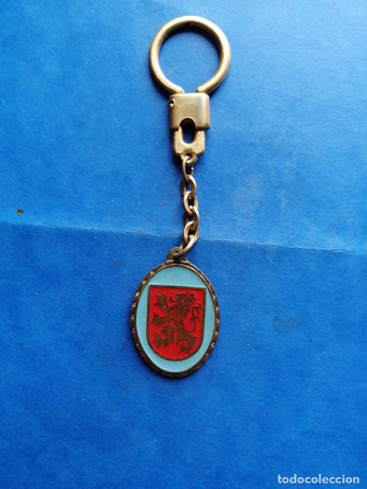 Military Antiques: Llavero militar C. I. R. n 12