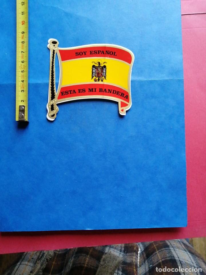 Military Antiques: Pegatina Bandera de Espa&ntilde;a con Aguila de San Juan