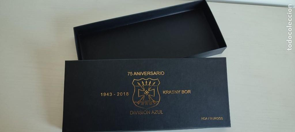 Military Antiques: Caja cart&oacute;n especial Krasny Bor sobrante cuchillo ideal meter medallas