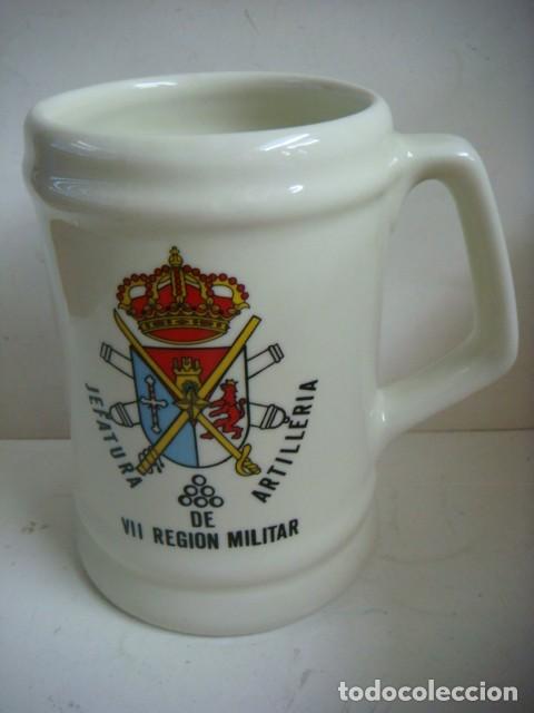 Militaria: JARRA EN PORCELANA DE JEFATURA DE ARTILLERIA DE VII REGION MILITAR-(&)