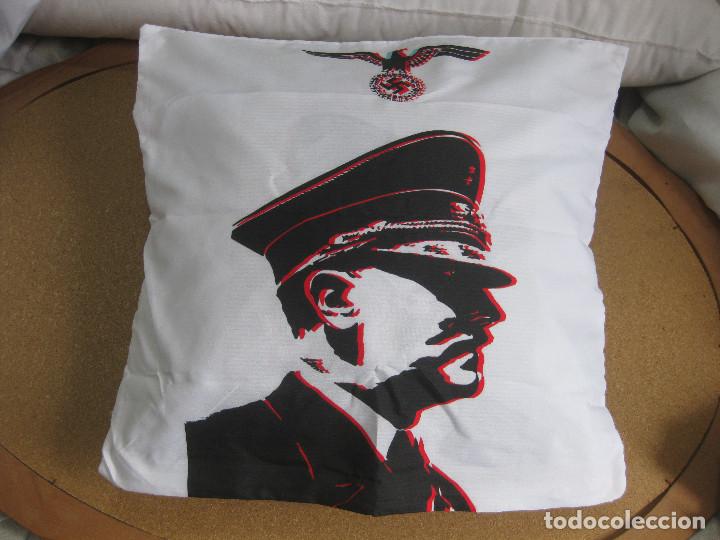 Militaria: FUNDA PARA COJ&Iacute;N 45 CMS.DE LADO NAZI REICH HITLER AGUILA