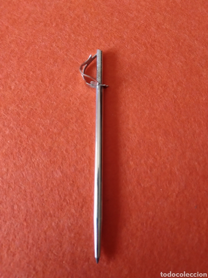 Military Antiques: CURIOSO LAPICERO SABLE
