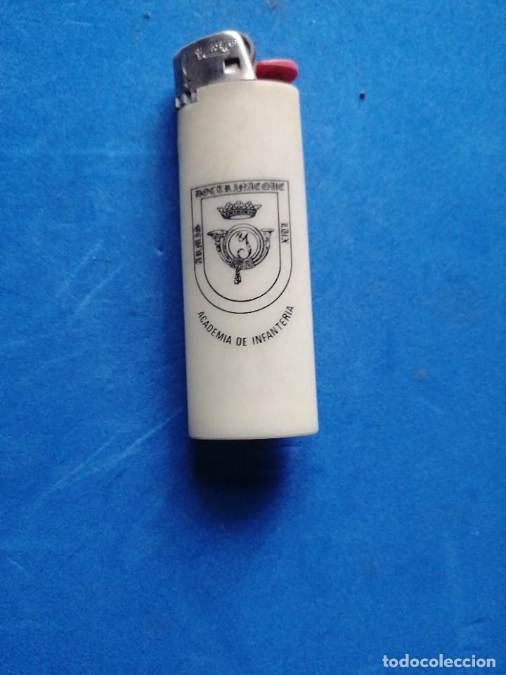 Militaria: Mechero Militar Academia de Infanteria