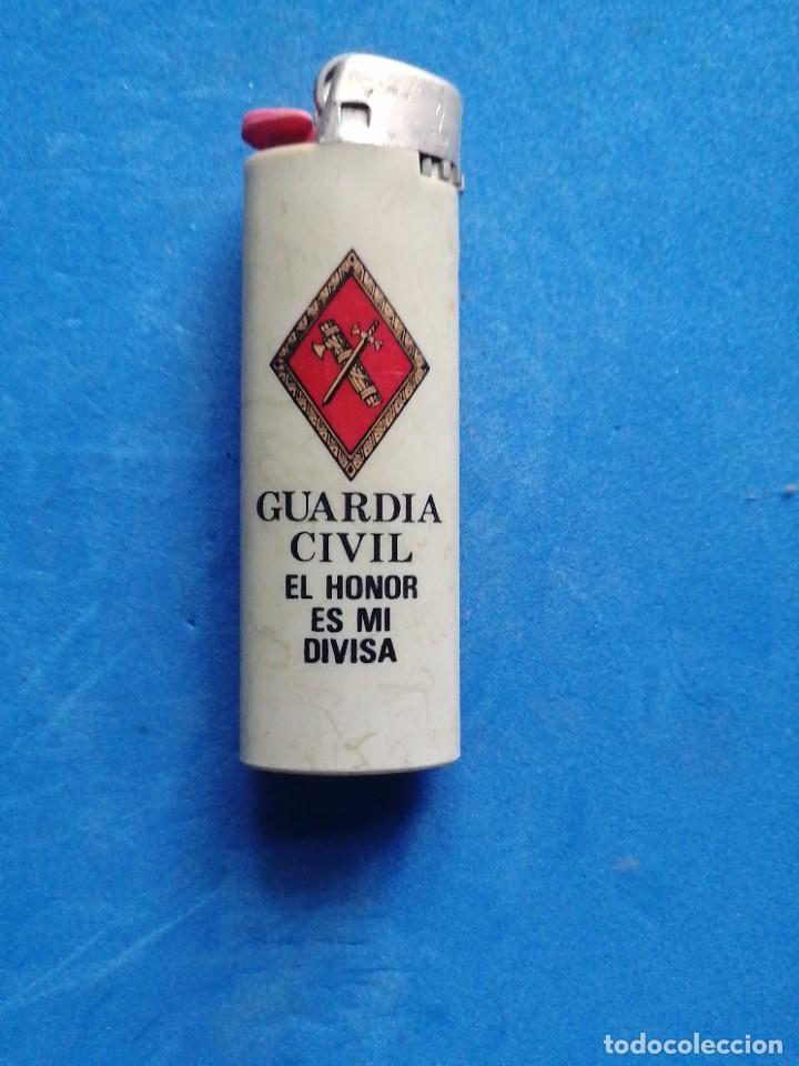 Militaria: Mechero Guardia Civil