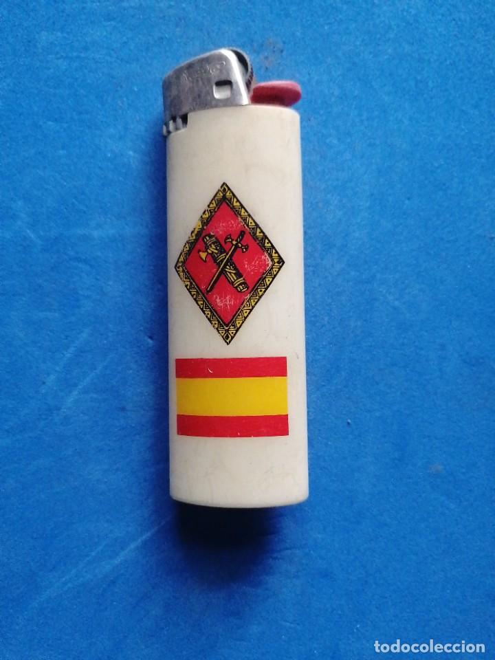 Militaria: Mechero Guardia Civil