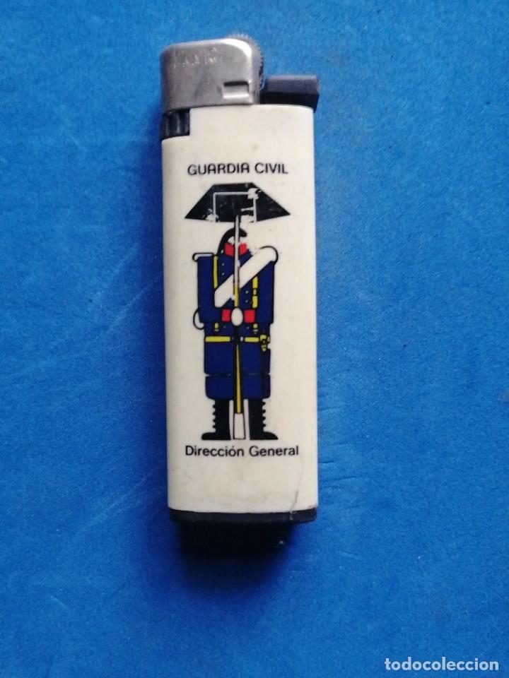 Militaria: Mechero Guardia Civil