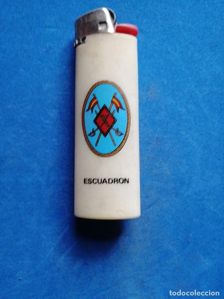 Militaria: Mechero Militar Escuadr&oacute;n Caballer&iacute;a Guardia Civil