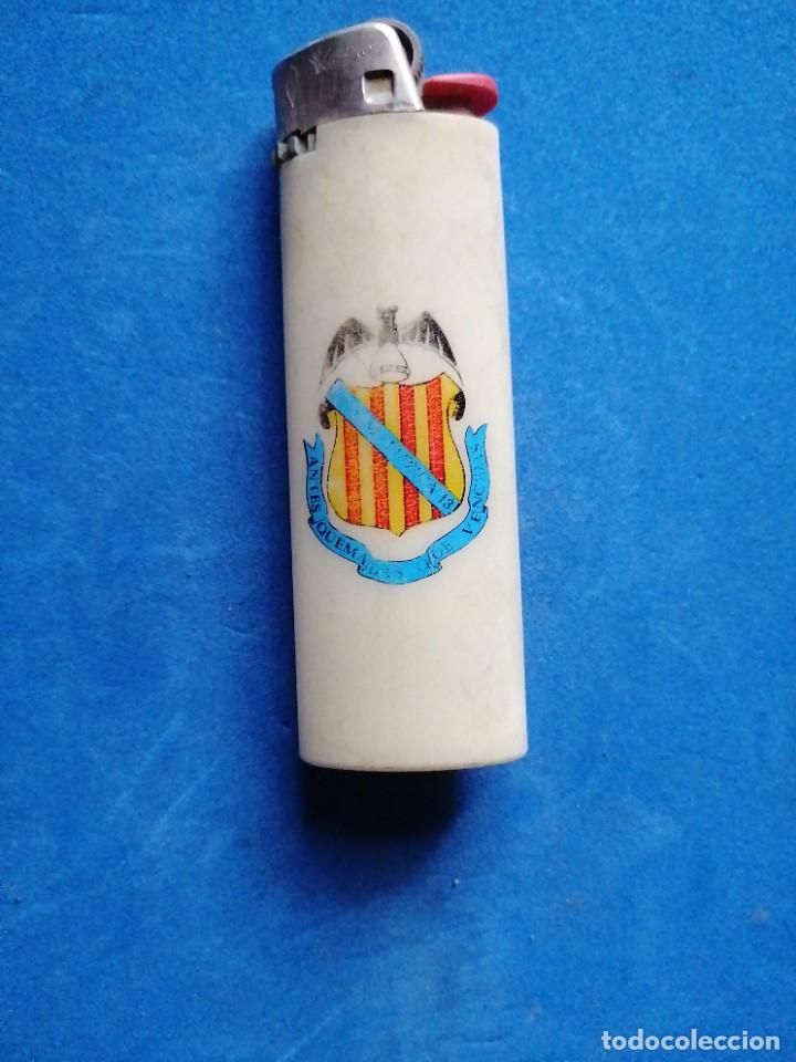 Militaria: Mechero Militar